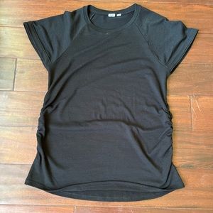 Gap, Black light sweater maternity shirt, M
